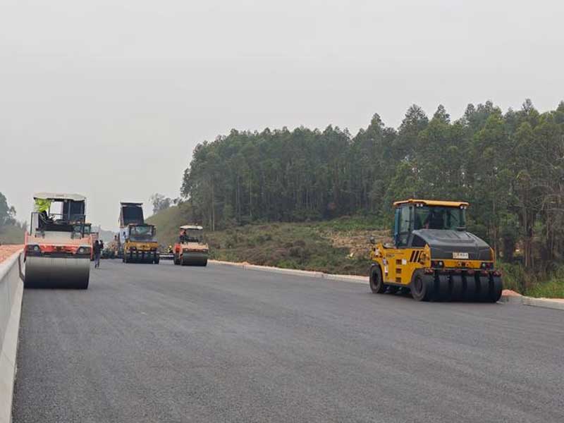公路交通安全設施